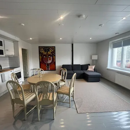 Stylish Apartment In Helsinki Exterior photo